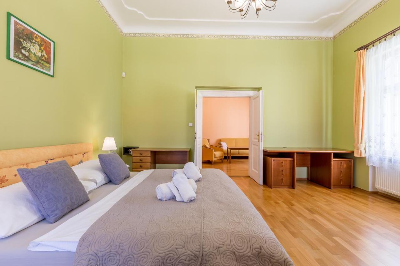 Hotel U Rytire Mělník Extérieur photo